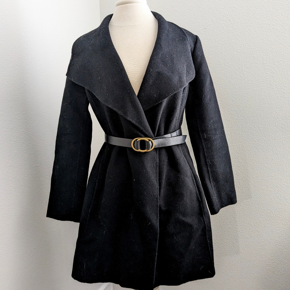Banana Republic black wool wrap coat | small